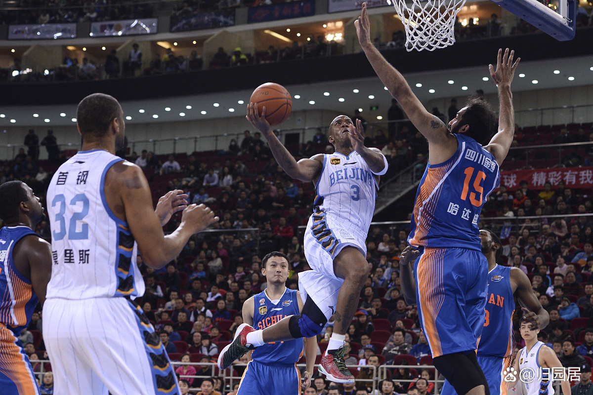 包含森林狼队打出团队篮球，碾压对手！的词条