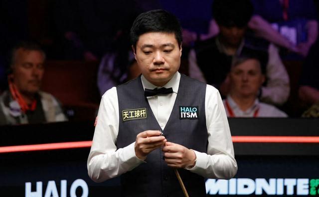 英国选手再创佳绩，赢得掌声(英国选手joe fraser)