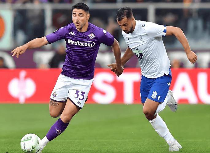 爱游戏体育直播-关于塔斯马尼亚联核心球员体能恢复,备战帕尔梅拉斯的信息