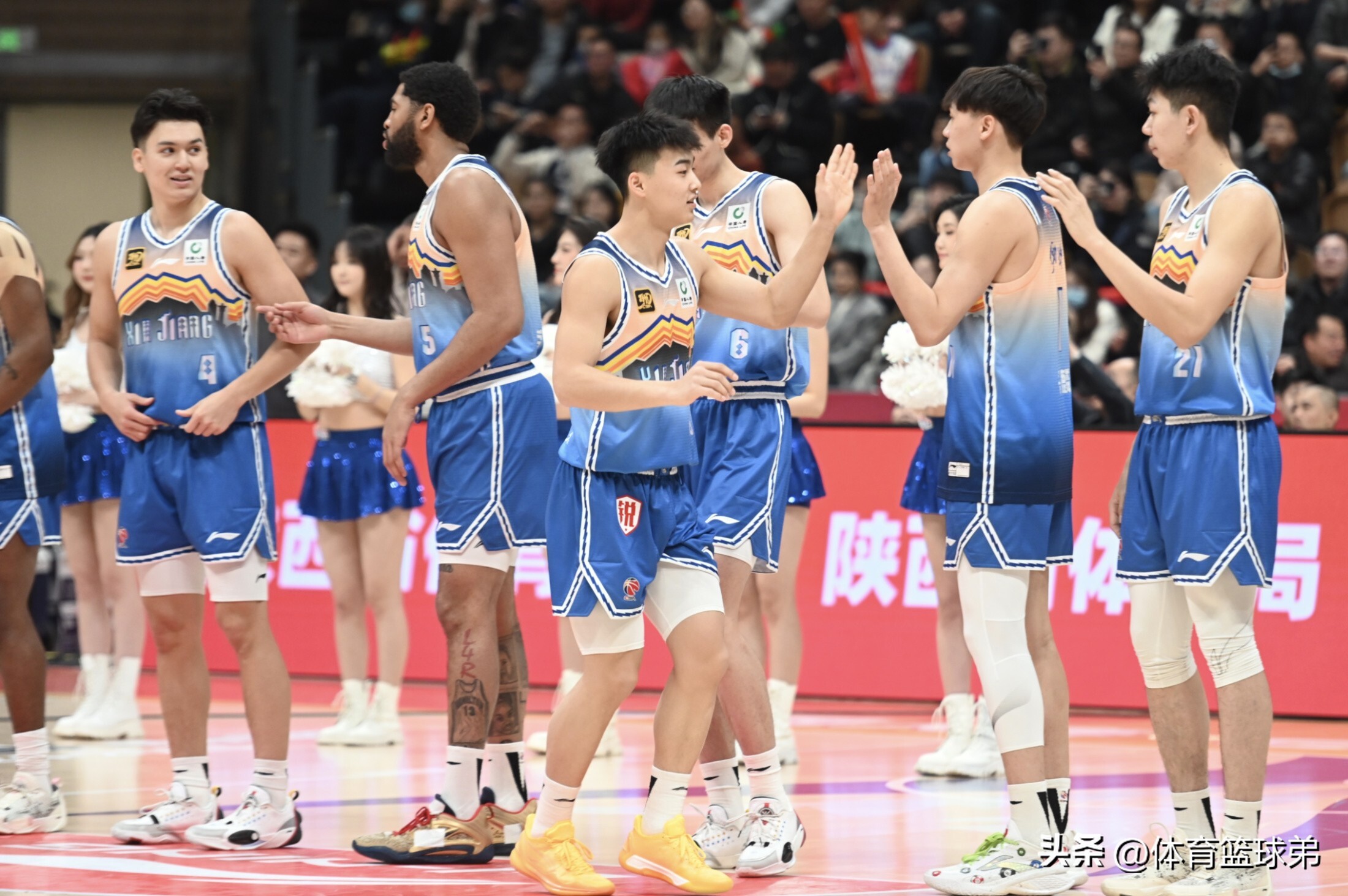 关于辽宁队全场碾压CBA季后赛，如同剧本杀再现，高光操作的信息