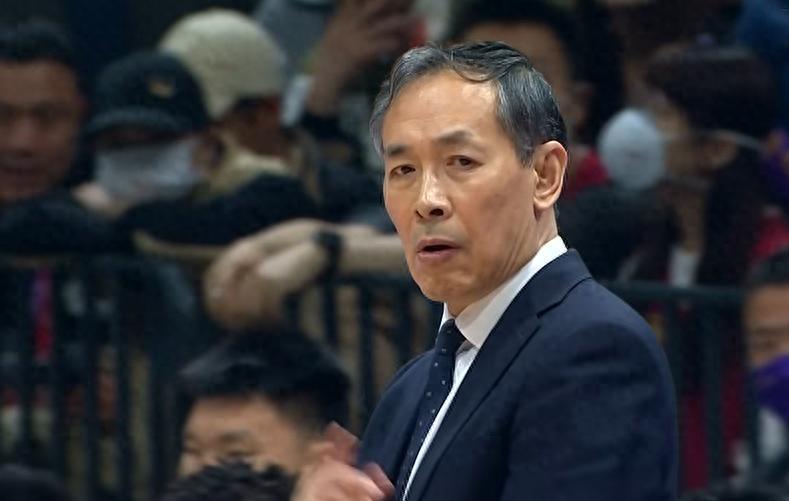 关于北京队在CBA季后赛中打出高光操作，被誉为全场沸腾的信息