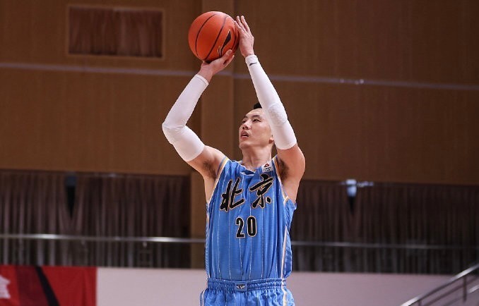 瑞士队备战战术调整,为冲击冠军做准备的简单介绍 瑞士队备战战术调整,为冲击冠军做准备的简单介绍