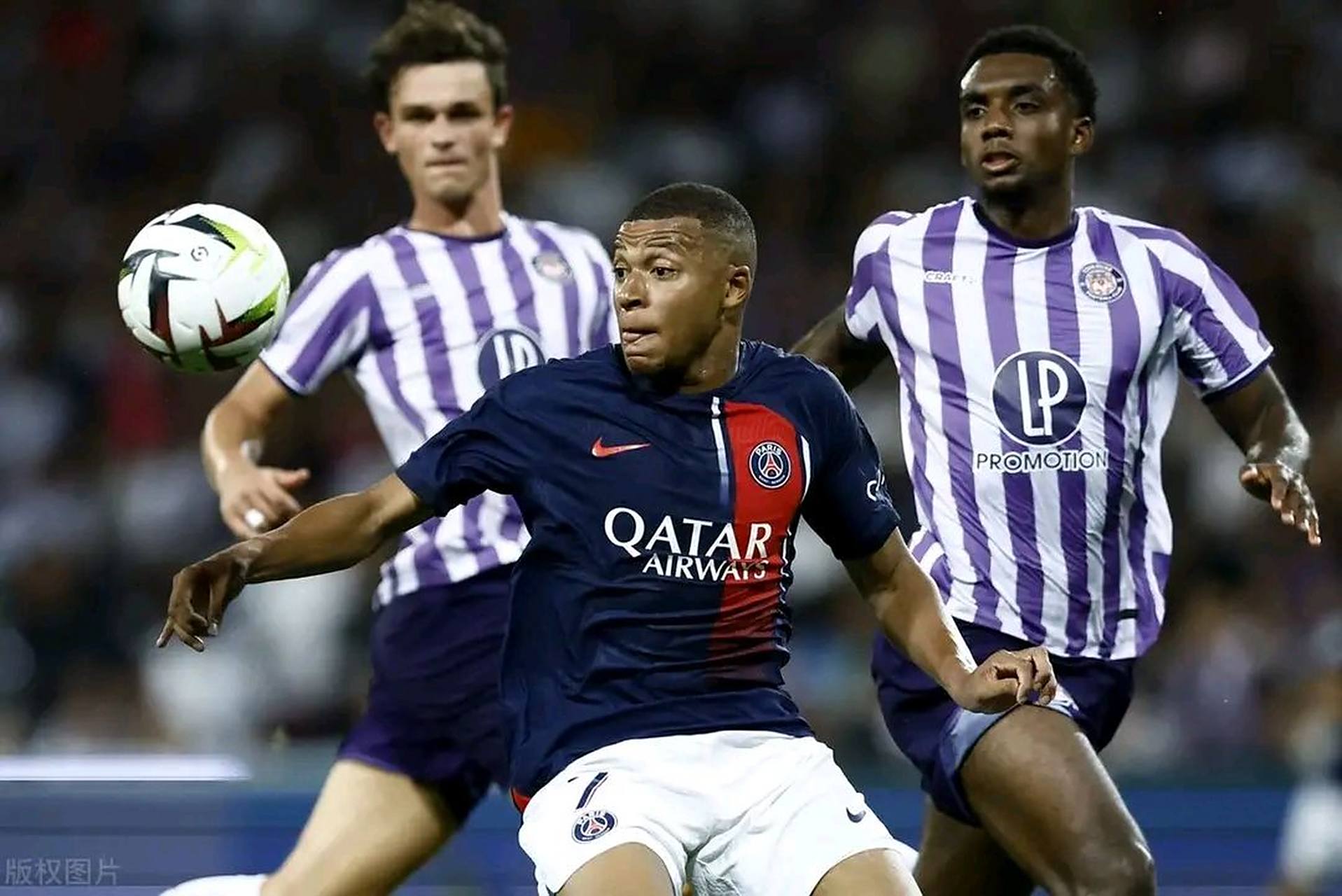 爱游戏体育网站-包含图卢兹遭遇巴黎圣日耳曼逆转,遗憾失利的词条