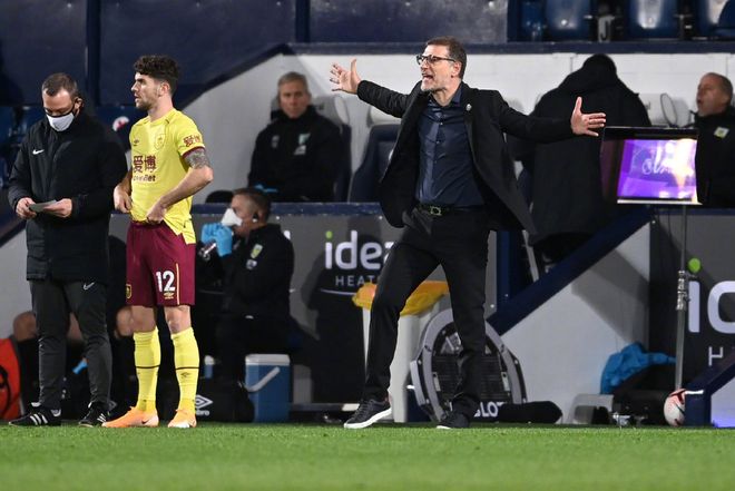 包含狼队客场大胜,升至积分榜前列的词条 包含狼队客场大胜,升至积分榜前列的词条