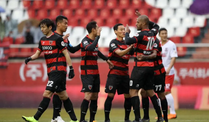 关于昂热主场:小胜南特，豪取联赛四连胜的信息