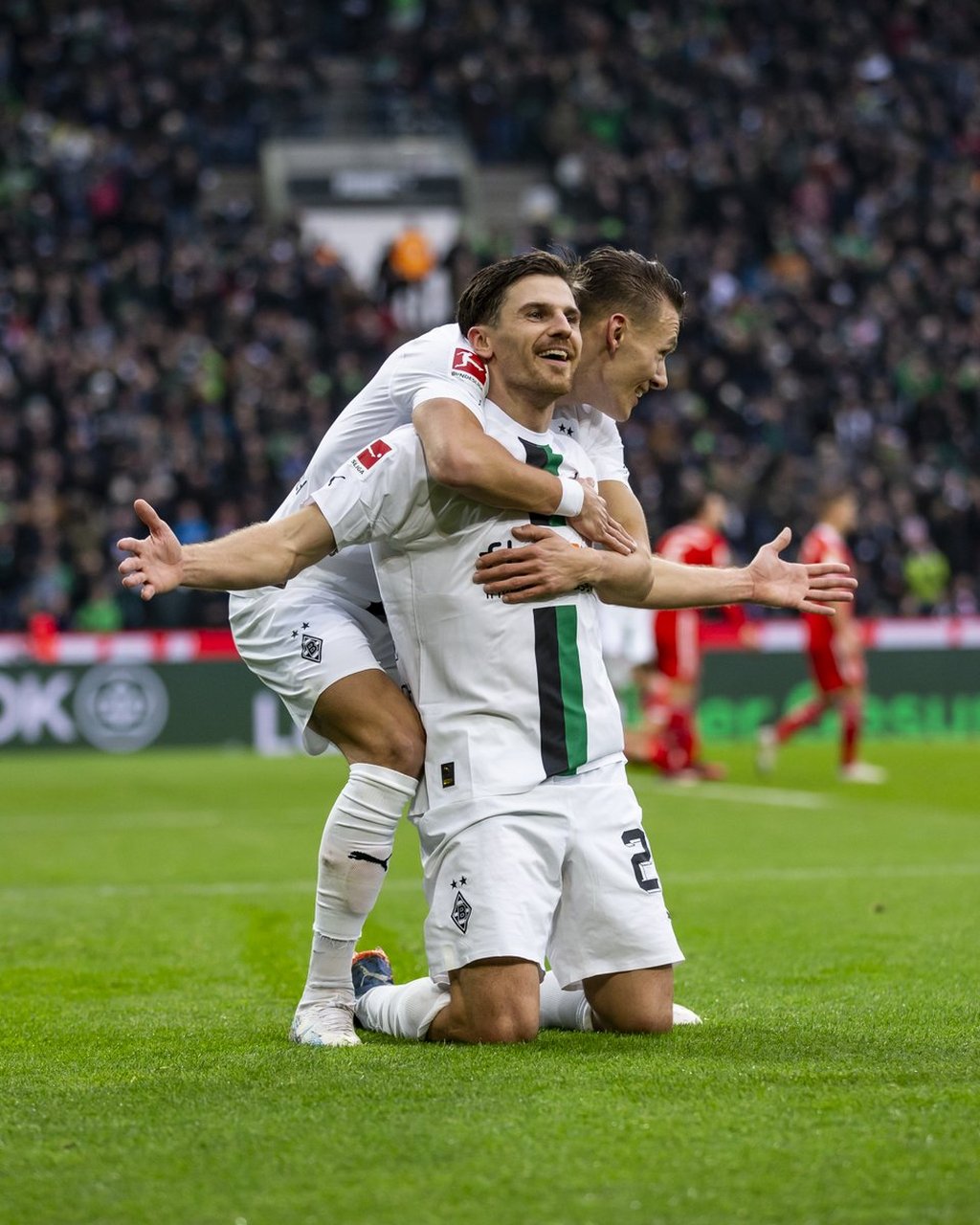 爱游戏在线登录-门兴格拉德巴赫队势不可挡,横扫对手的简单介绍